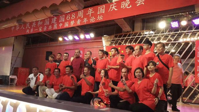 怎么写过年的对联?——机智问答网页,快速解答你的疑问